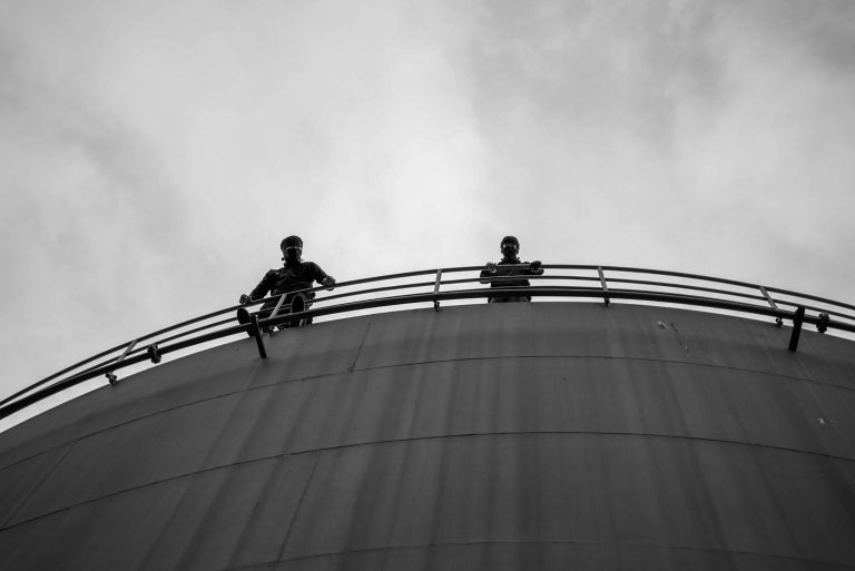 siyah beyaz, bulut, gökyüzü, dış mekan içeren bir resim Açıklama otomatik olarak oluşturuldu